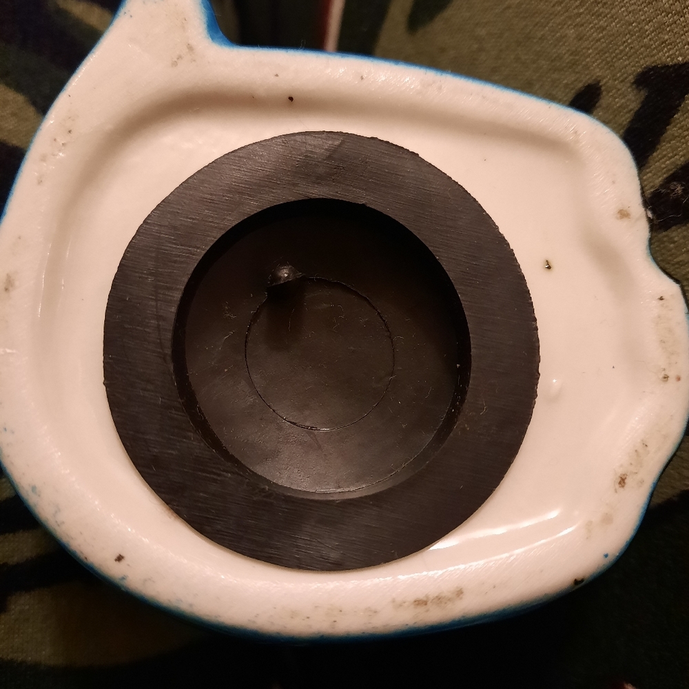 CAT MONEY BOX , FUNNY, CUTE, RARITY.  FAIENCE $50 - Picture 5 of 6